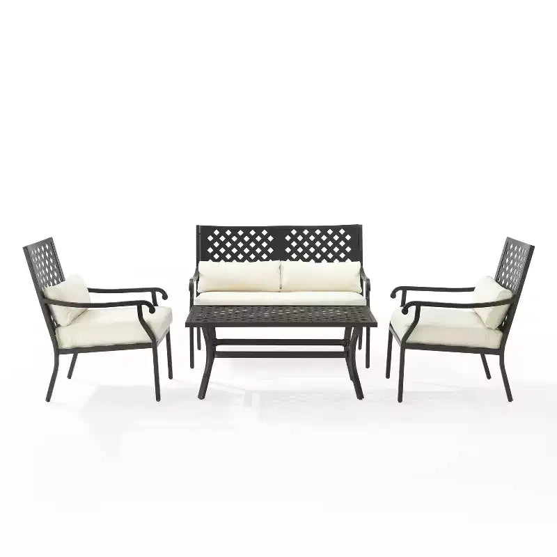 Ensemble de conversation d'extérieur Alistair 4 pièces en acier crème/noir mat - Crosley : Salon de patio résistant aux intempéries avec table basse