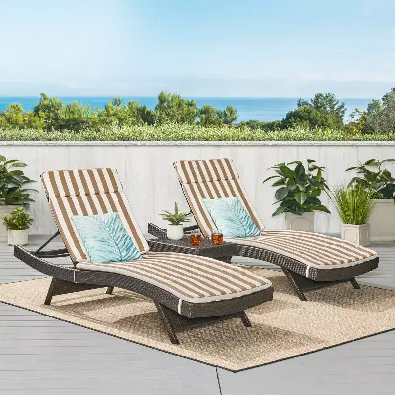 GDFStudio Olivia Ensemble de 3 chaises longues sans accoudoirs marron multicolore avec coussins