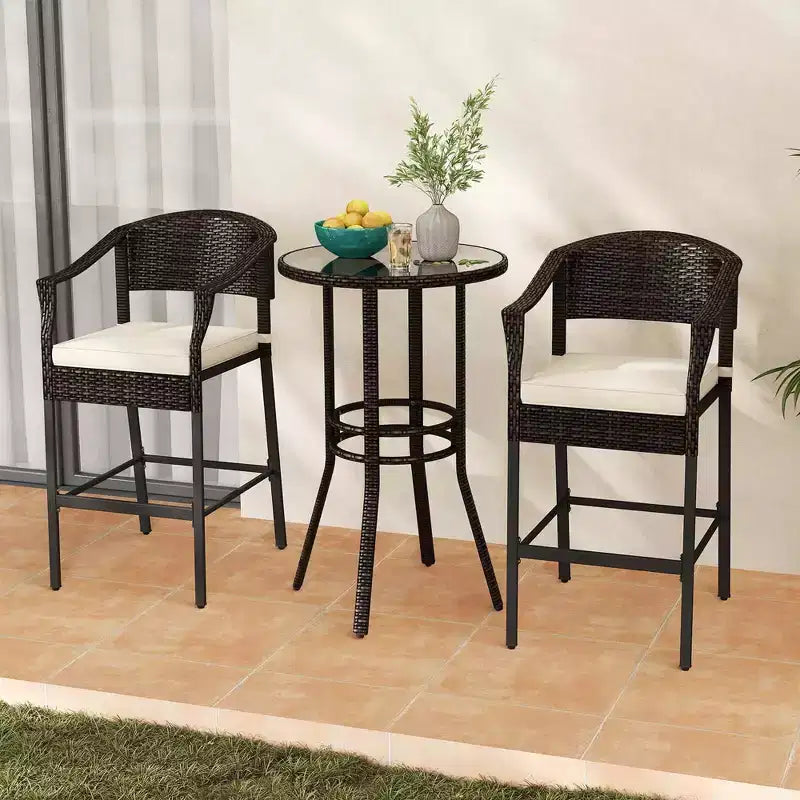Ensemble de bar 3 pièces Costway en rotin pour patio avec fauteuils en osier et table ronde avec plateau en verre trempé