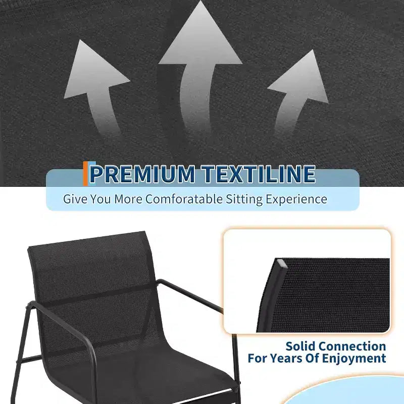Ensemble de conversation d'extérieur 4 pièces, avec fauteuils individuels et table basse à plateau en verre, un canapé deux places, 2 fauteuils individuels et une table