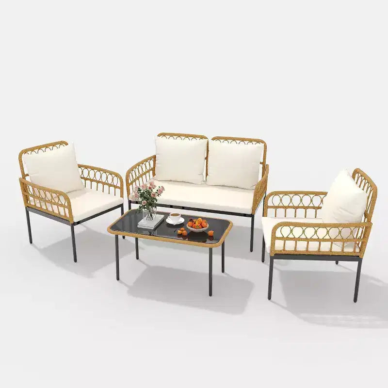 Ensemble de mobilier de patio 4 pièces, causeuse et chaises en rotin PE tressé résistant aux intempéries avec table basse en verre et cadre en acier, ensemble de conversation bohème