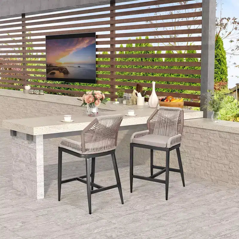Tabourets de bar hauteur comptoir, lot de 2 - Tabourets de bar en rotin de 63 cm de haut, chaises de salle à manger avec dossier, tabourets de bar de patio modernes avec dossier et accoudoirs