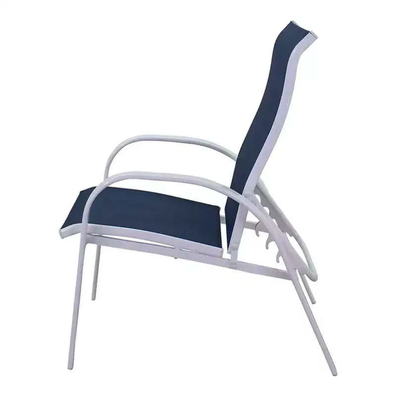 Ensemble inclinable 3 pièces Courtyard Casual Santa Fe comprenant une table d'appoint de 20 po et deux chaises longues inclinables