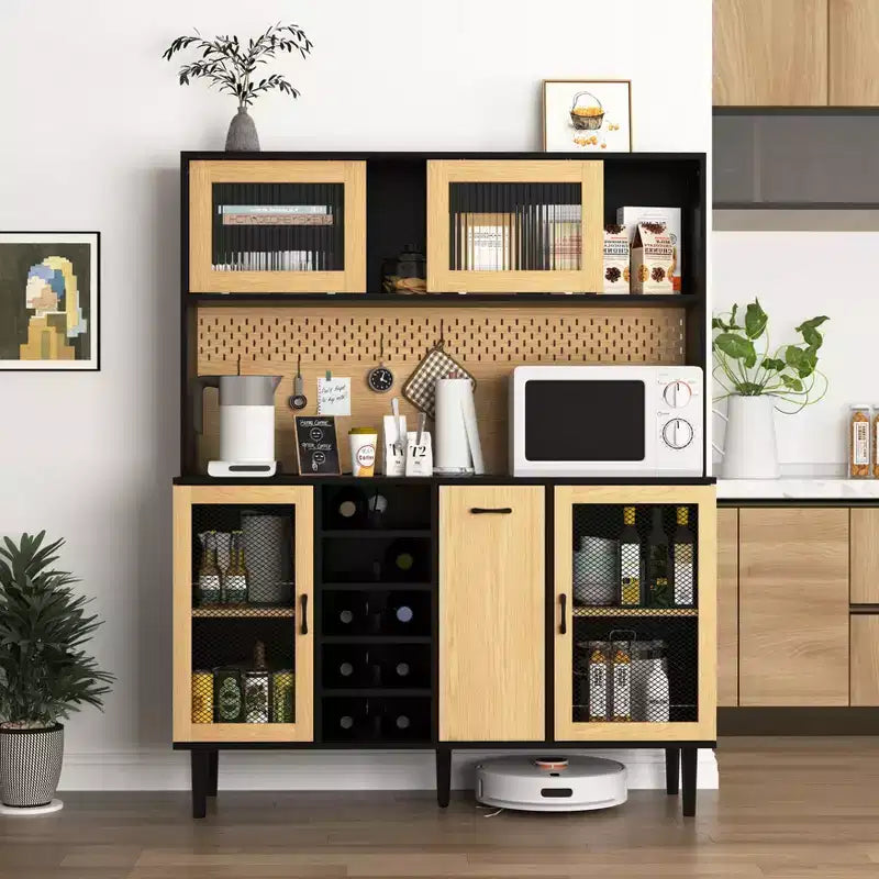 Wooden Sideboard Cabinet with 4 Doors and 2 Drawers