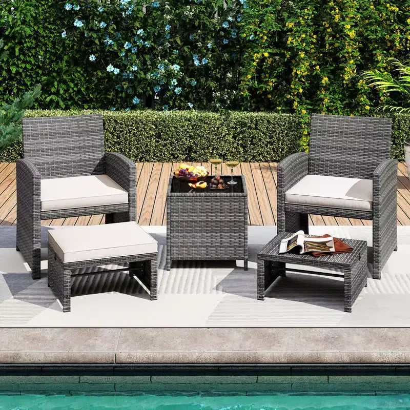 Costway Salon de jardin 5 pièces en résine tressée avec 2 poufs Noir/Gris/Bleu marine/Rouge/Turquoise/Blanc