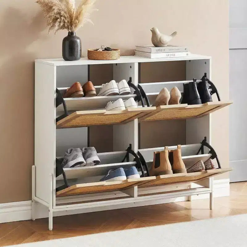 Meuble à chaussures autoportant en rotin avec quatre tiroirs rabattables, unité de rangement de chaussures dissimulée, étagère à chaussures fine et peu encombrante pour entrée, couloir, salon