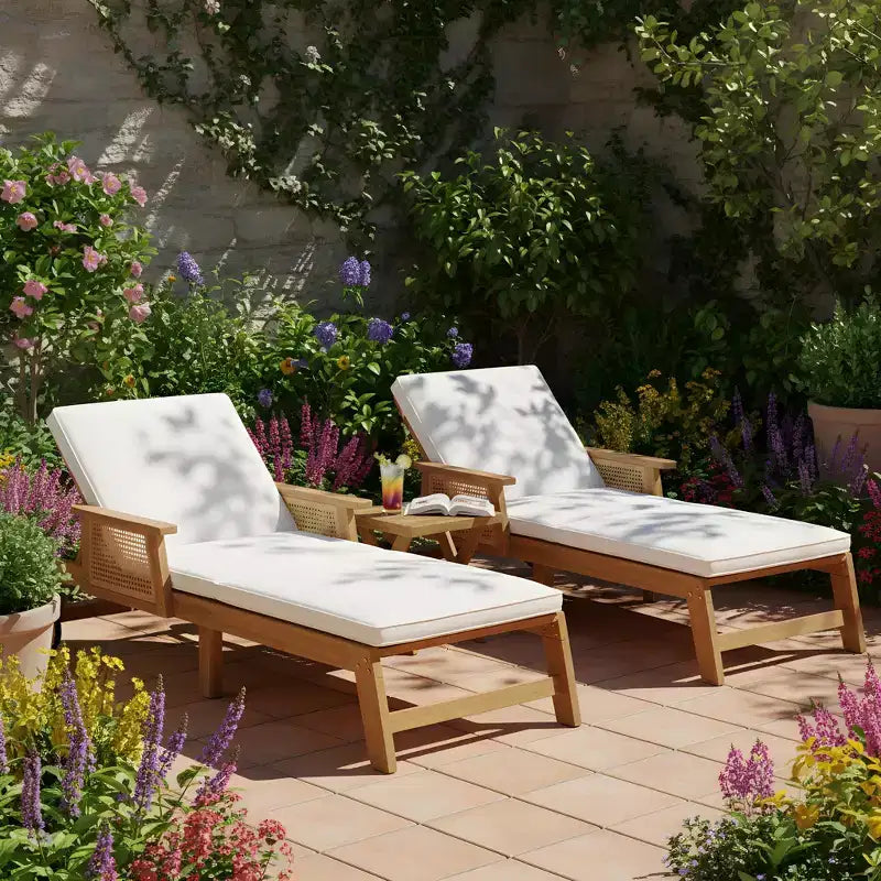 Christopher Knight Home Ming Moderne Ensemble de 3 Pièces Bain de Soleil en Acacia et Table à Lattes avec Accoudoirs en Rotin