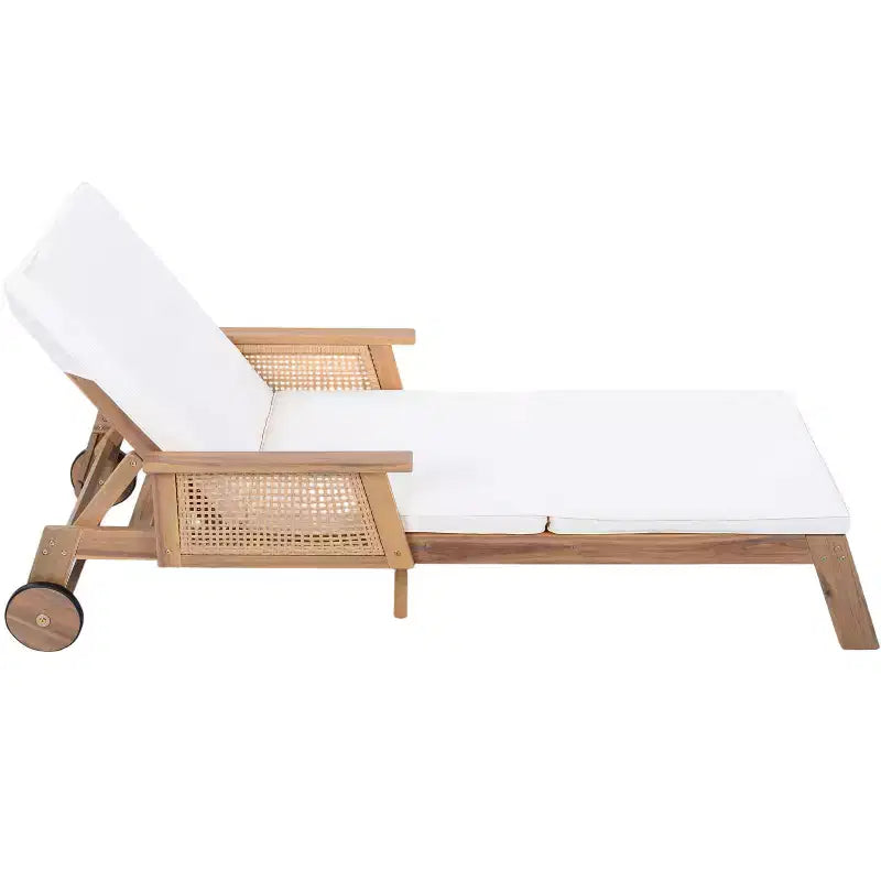 Christopher Knight Home Briar Chaise longue de jardin 2 pièces en acacia et rotin avec 2 roues et table d'appoint à lattes