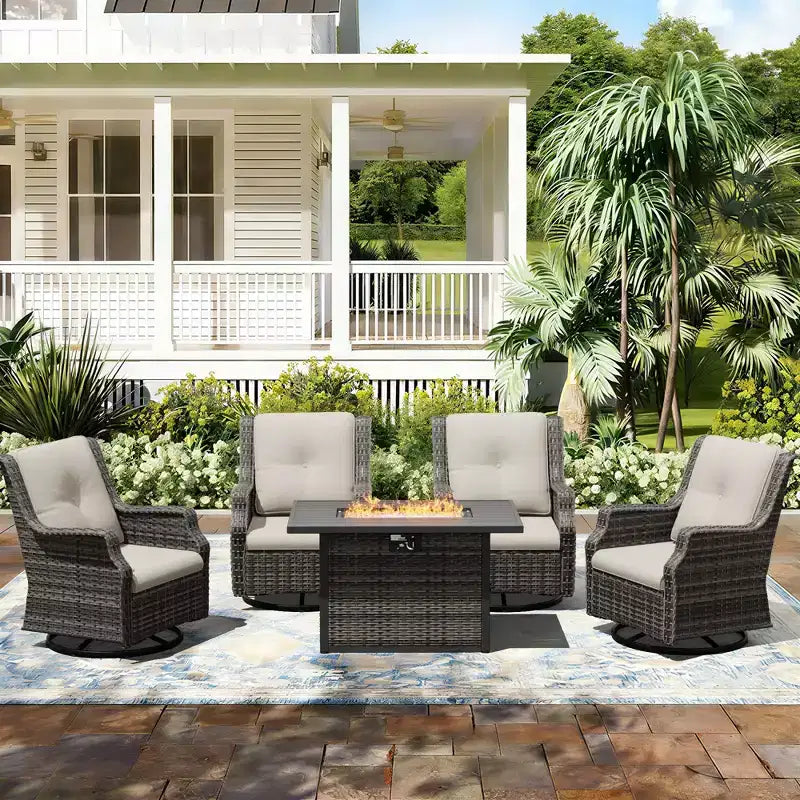 Ensemble de chaises pivotantes et basculantes d'extérieur UPTIOT avec brasero pour des réunions de terrasse confortables