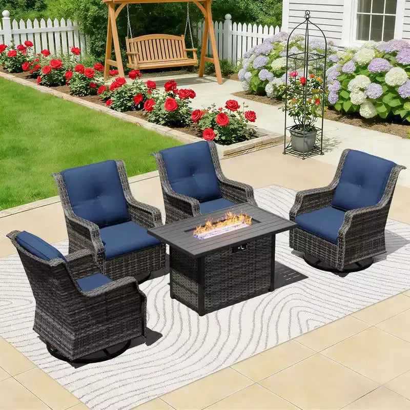 Ensemble de chaises pivotantes et basculantes d'extérieur UPTIOT avec brasero pour des réunions de terrasse confortables