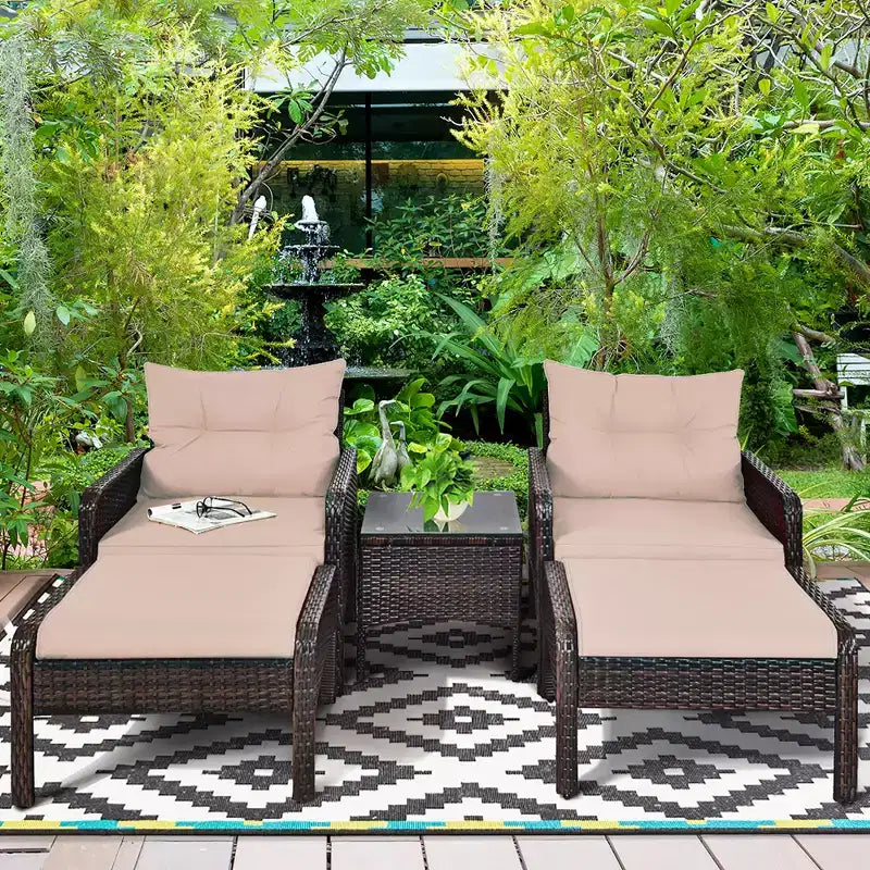 Ensemble de meubles 5 pièces Costway en rotin et osier avec canapé, ottoman et coussins marron pour terrasse et jardin