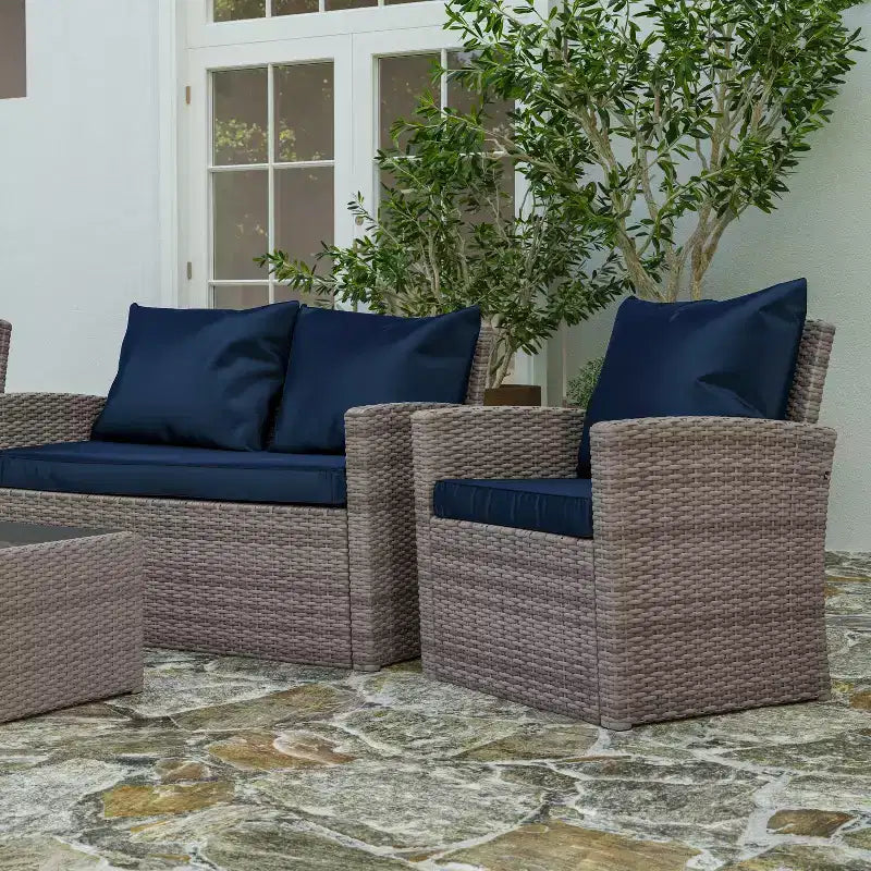 Merrick Lane Ensemble de mobilier de jardin 4 pièces, causeuse contemporaine, 2 fauteuils et table basse avec coussins de dossier et d'assise