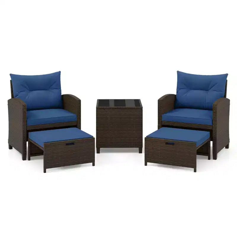 Costway Ensemble de Meubles de Patio en Rotin 5 Pièces avec 2 Ottomans et Table Basse en Verre Trempé Noir/Blanc Cassé/Bleu Marine/Rouge/Gris