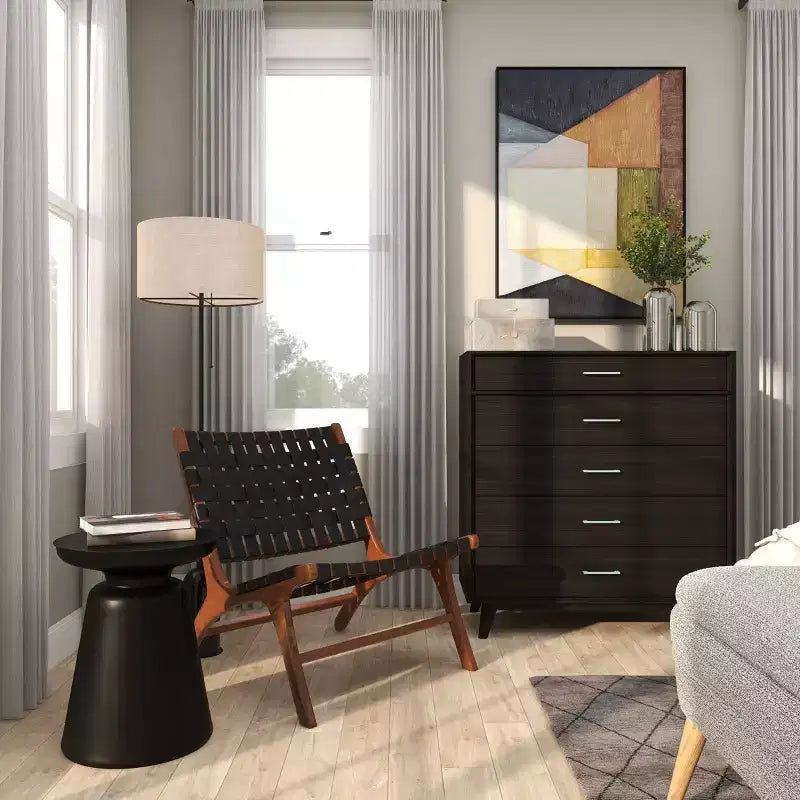 Metal Accent Table with Bell-Shaped Base, Modern Decorative Side Table for Living Room