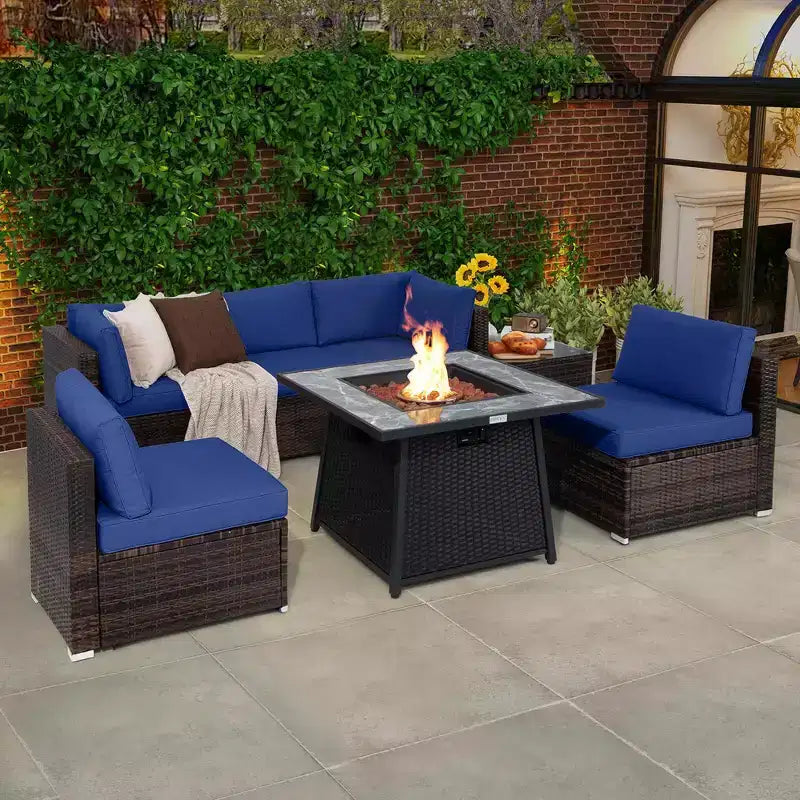Ensemble de mobilier de patio Costway 7 pièces avec table foyer à gaz propane de 35" et housse imperméable