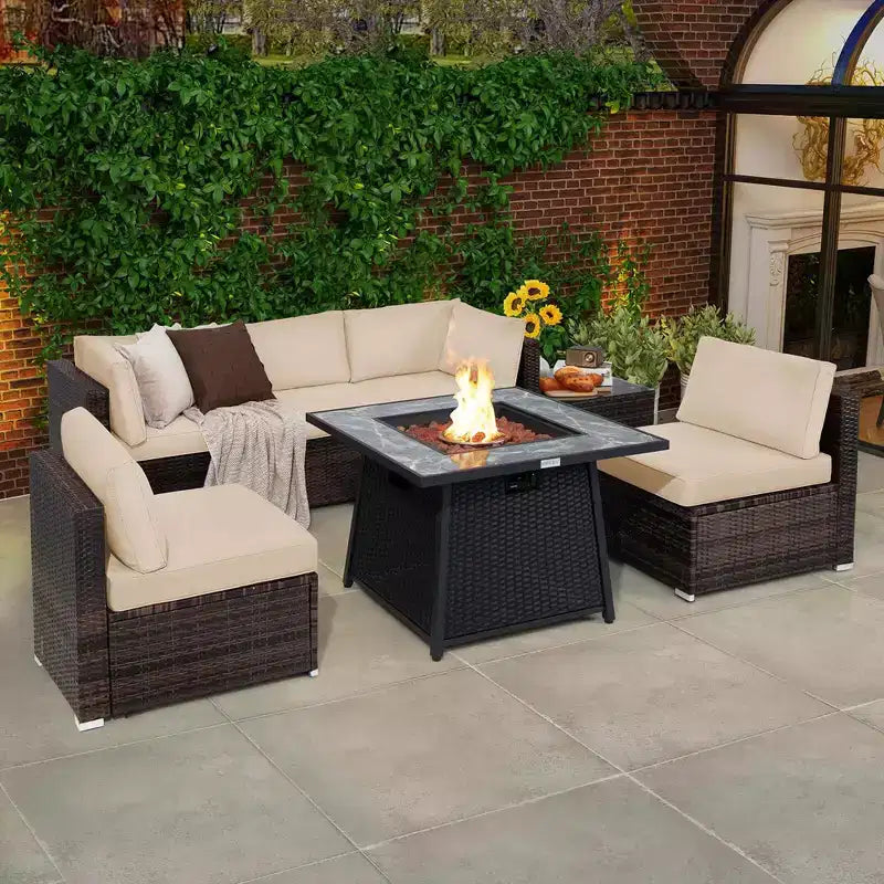 Ensemble de mobilier de patio Costway 7 pièces avec table foyer à gaz propane de 35" et housse imperméable