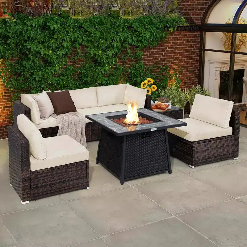 Ensemble de mobilier de patio Costway 7 pièces avec table foyer à gaz propane de 35" et housse imperméable